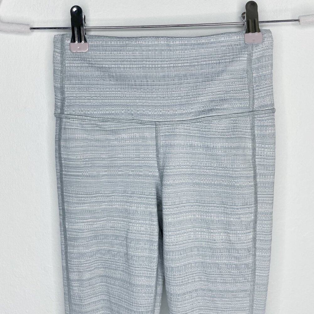 Athleta Jacquard High Rise Chaturanga Light Grey Ankle Leggings XXS - Picture 4 of 13